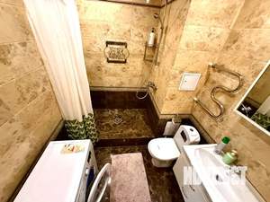 1-к квартира, посуточно, 40м2, 4/23 этаж