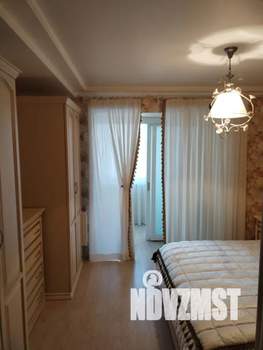 1-к квартира, посуточно, 64м2, 3/5 этаж