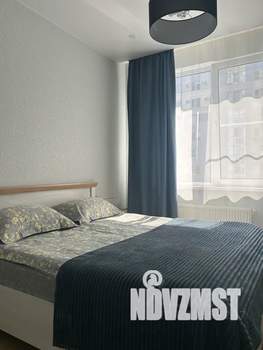 1-к квартира, посуточно, 42м2, 6/18 этаж