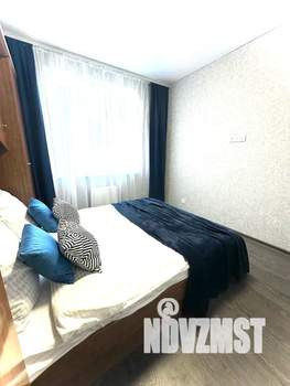 1-к квартира, посуточно, 45м2, 1/25 этаж