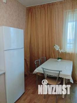 1-к квартира, посуточно, 41м2, 20/23 этаж