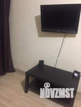 1-к квартира, посуточно, 40м2, 2/10 этаж