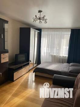 1-к квартира, посуточно, 33м2, 2/5 этаж