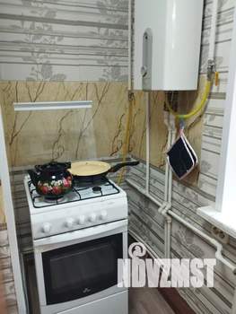 2-к квартира, посуточно, 45м2, 1/2 этаж