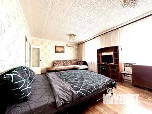 3-к квартира, посуточно, 75м2, 1/1 этаж