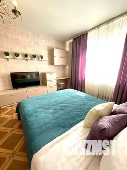 1-к квартира, посуточно, 48м2, 17/22 этаж