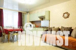 3-к квартира, посуточно, 85м2, 2/25 этаж