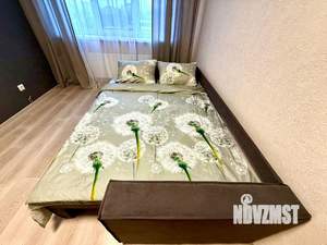 1-к квартира, посуточно, 35м2, 10/24 этаж