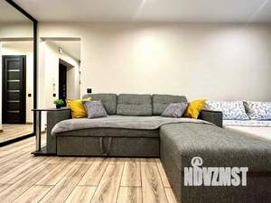 1-к квартира, посуточно, 38м2, 1/1 этаж