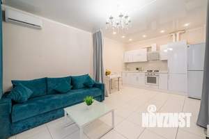 1-к квартира, посуточно, 44м2, 10/22 этаж