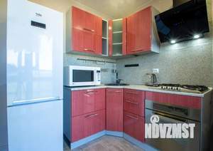 1-к квартира, посуточно, 40м2, 25/32 этаж