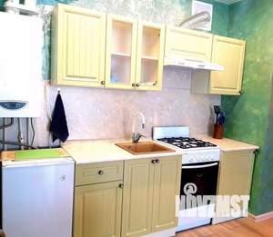 1-к квартира, посуточно, 43м2, 1/1 этаж