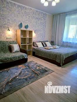 1-к квартира, посуточно, 40м2, 5/5 этаж