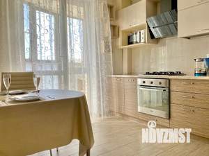 2-к квартира, посуточно, 65м2, 2/28 этаж