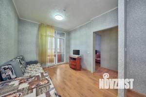 1-к квартира, посуточно, 42м2, 10/25 этаж