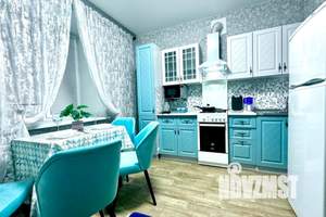 1-к квартира, посуточно, 50м2, 1/1 этаж