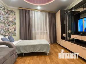 1-к квартира, посуточно, 45м2, 13/16 этаж