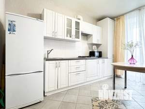 1-к квартира, посуточно, 45м2, 5/15 этаж