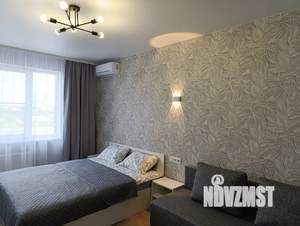 1-к квартира, посуточно, 40м2, 5/15 этаж