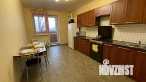 1-к квартира, посуточно, 49м2, 1/1 этаж