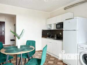 1-к квартира, посуточно, 40м2, 11/11 этаж