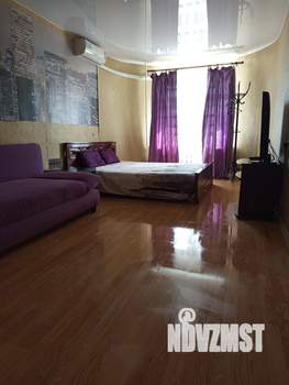 1-к квартира, посуточно, 50м2, 5/9 этаж