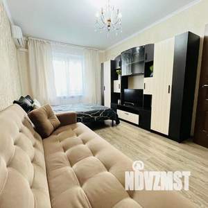 1-к квартира, посуточно, 50м2, 1/1 этаж