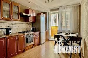 1-к квартира, посуточно, 47м2, 7/10 этаж