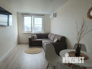 1-к квартира, посуточно, 42м2, 13/30 этаж