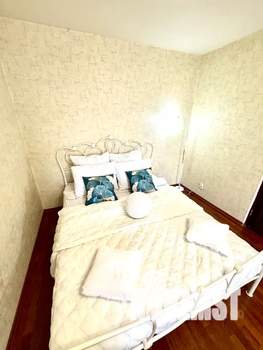 1-к квартира, посуточно, 42м2, 6/12 этаж