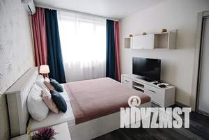 1-к квартира, посуточно, 50м2, 18/25 этаж