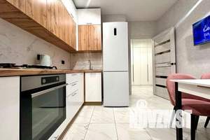 1-к квартира, посуточно, 36м2, 18/25 этаж