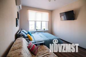 1-к квартира, посуточно, 45м2, 18/24 этаж