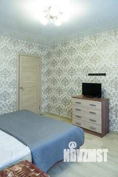 3-к квартира, посуточно, 80м2, 1/1 этаж