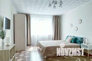 1-к квартира, посуточно, 40м2, 11/11 этаж