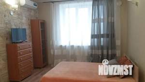 1-к квартира, посуточно, 35м2, 8/13 этаж