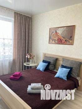 1-к квартира, посуточно, 38м2, 1/1 этаж