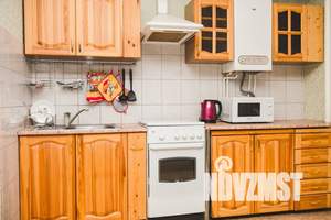 2-к квартира, посуточно, 82м2, 2/10 этаж