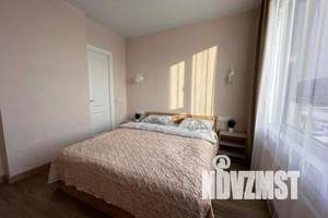 2-к квартира, посуточно, 52м2, 21/25 этаж