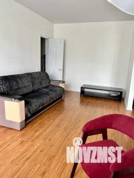 2-к квартира, посуточно, 40м2, 3/5 этаж