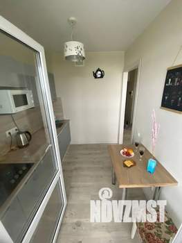 1-к квартира, посуточно, 36м2, 12/22 этаж