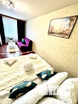 1-к квартира, посуточно, 42м2, 6/12 этаж