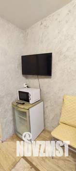 Студия квартира, посуточно, 18м2, 1/5 этаж