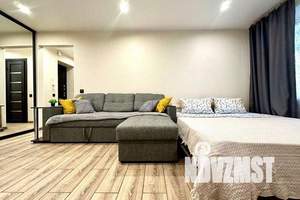 1-к квартира, посуточно, 35м2, 1/10 этаж