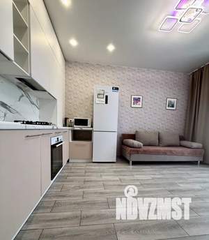 1-к квартира, посуточно, 40м2, 13/25 этаж