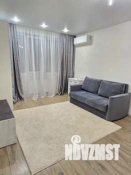 1-к квартира, посуточно, 35м2, 16/32 этаж