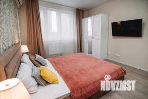 1-к квартира, посуточно, 40м2, 4/23 этаж