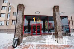 1-к квартира, посуточно, 40м2, 18/23 этаж