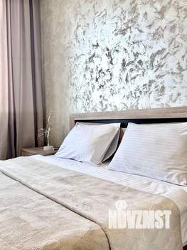 1-к квартира, посуточно, 40м2, 13/25 этаж