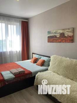 1-к квартира, посуточно, 35м2, 7/19 этаж